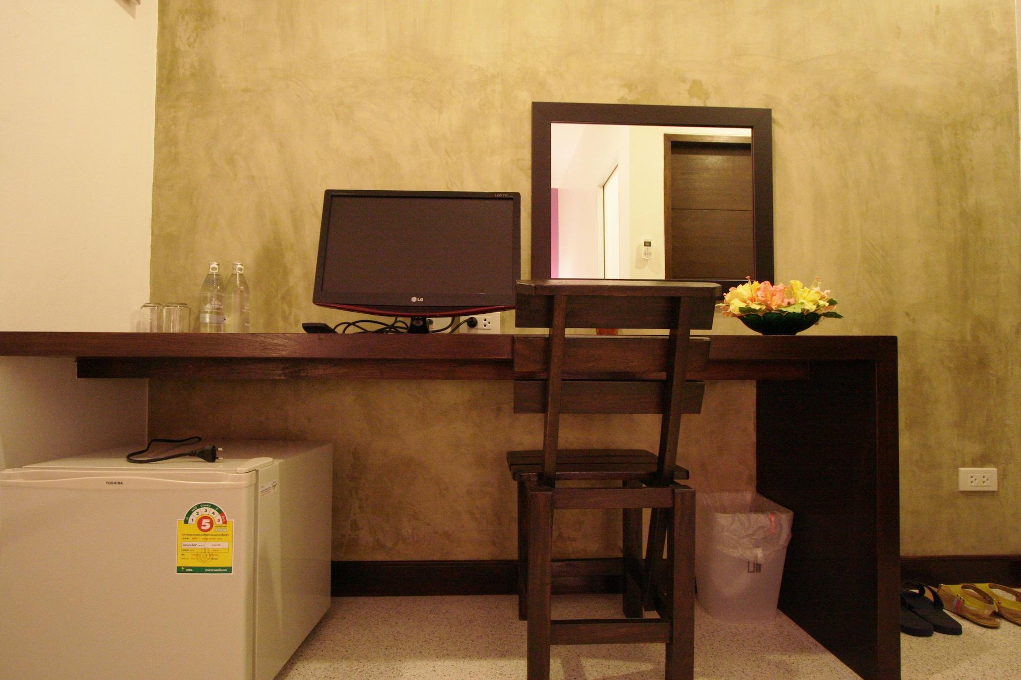 Chaba Place HHQ Exterior foto