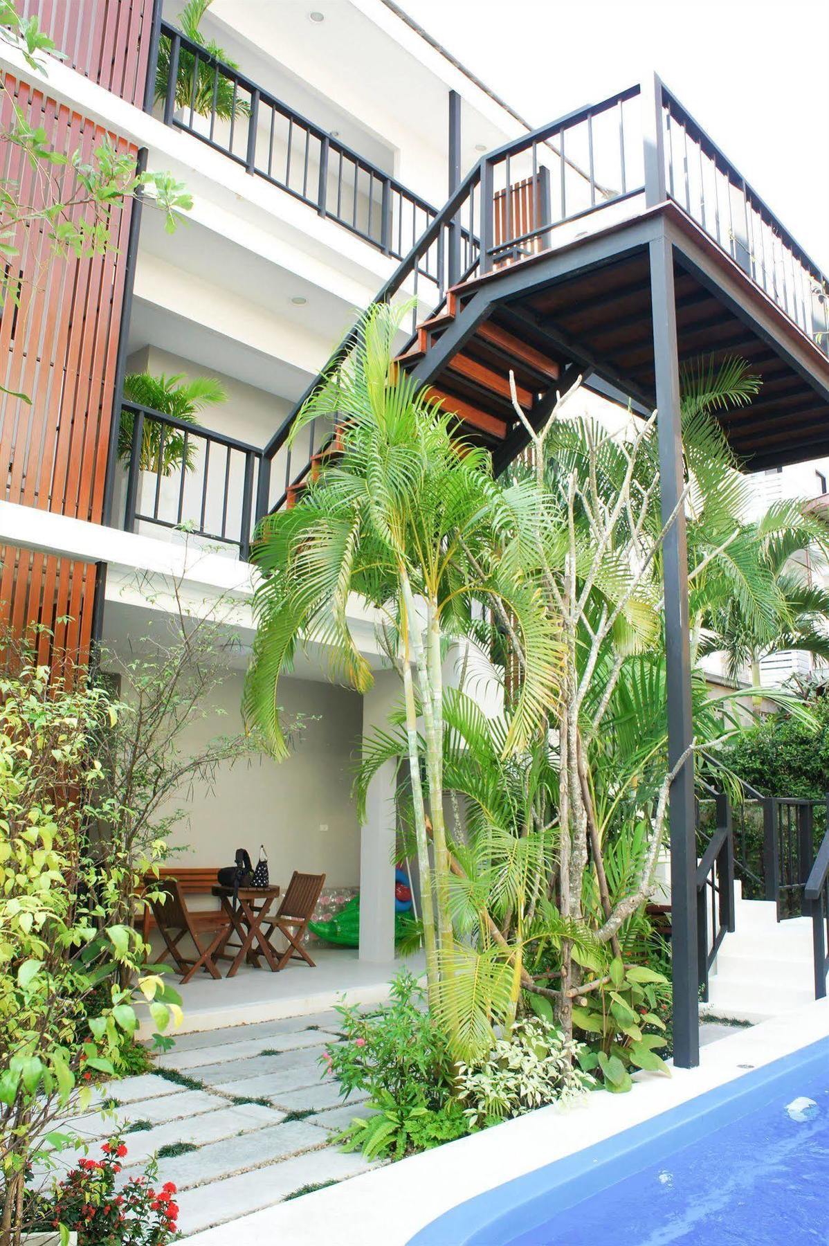 Chaba Place HHQ Exterior foto